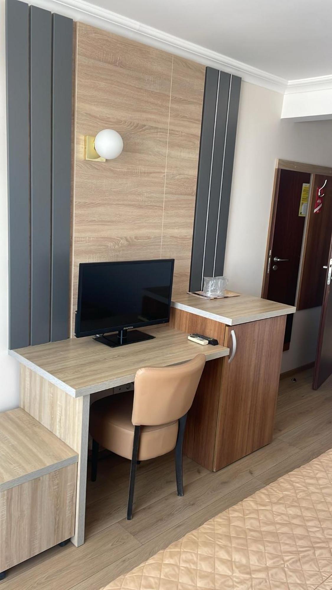 Hotel Astoria Patria Mamaia Esterno foto